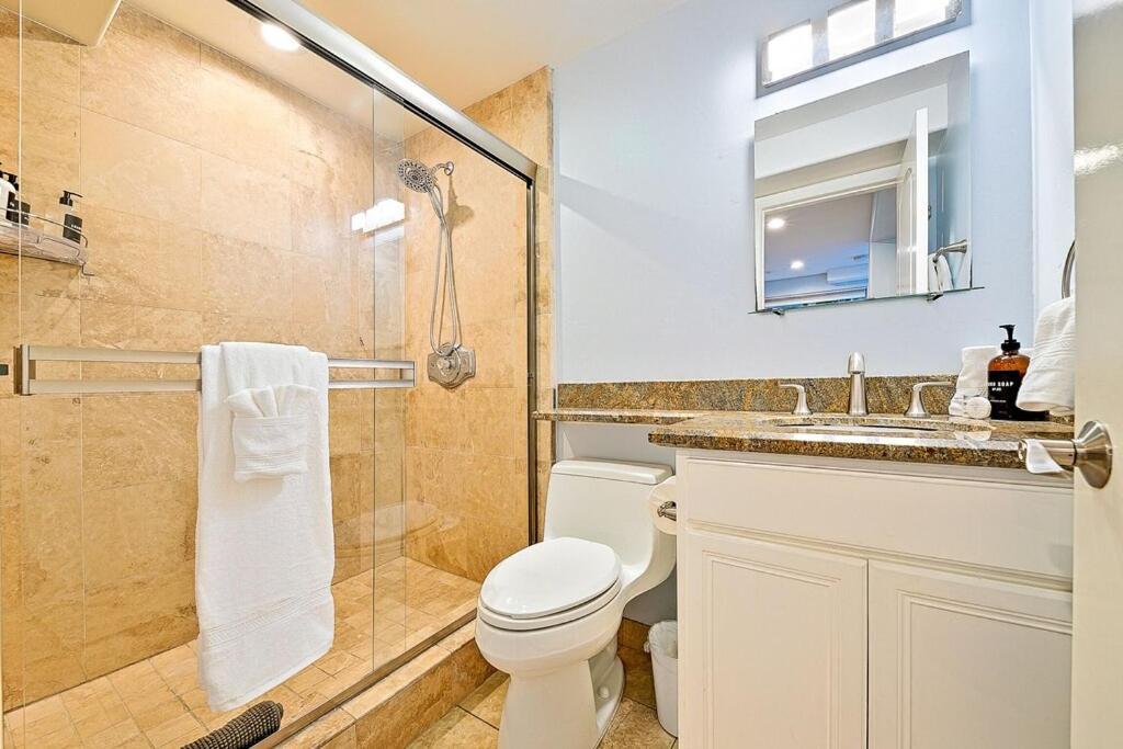 Stunning South Mission Home With Private Rooftop & Ocean Views! سان دييغو المظهر الخارجي الصورة