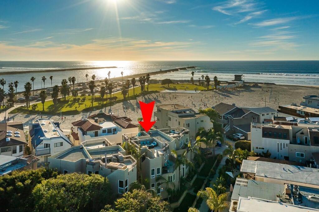 Stunning South Mission Home With Private Rooftop & Ocean Views! سان دييغو المظهر الخارجي الصورة