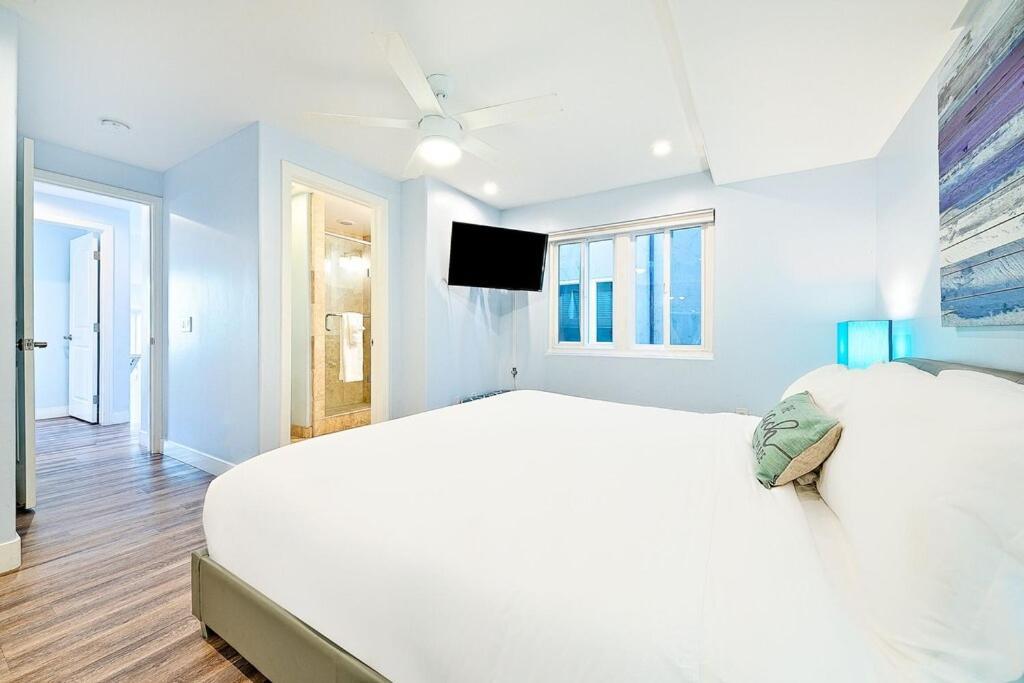 Stunning South Mission Home With Private Rooftop & Ocean Views! سان دييغو المظهر الخارجي الصورة