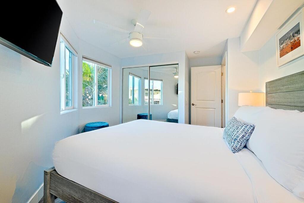 Stunning South Mission Home With Private Rooftop & Ocean Views! سان دييغو المظهر الخارجي الصورة
